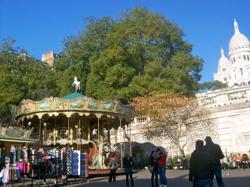 Toit Pour Vous D'hotes - Parigi